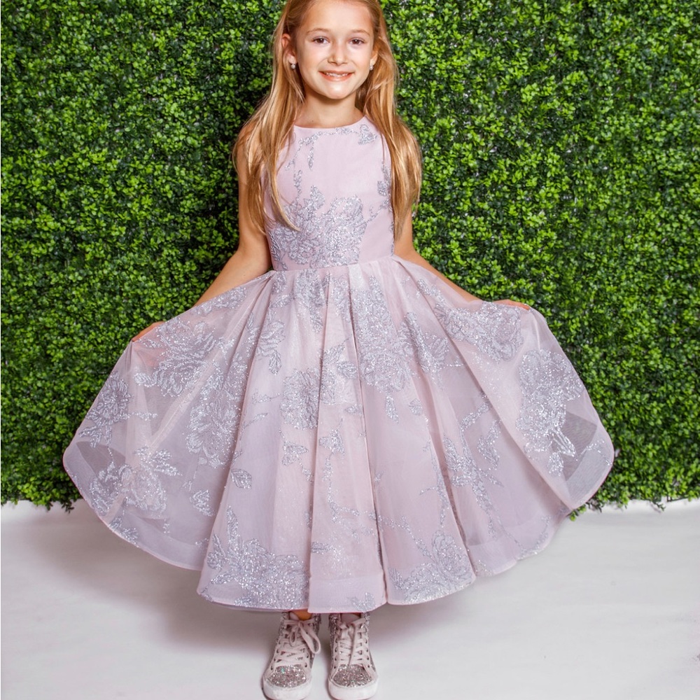 Hayley Paige La Petite flower girl dress. Size 7